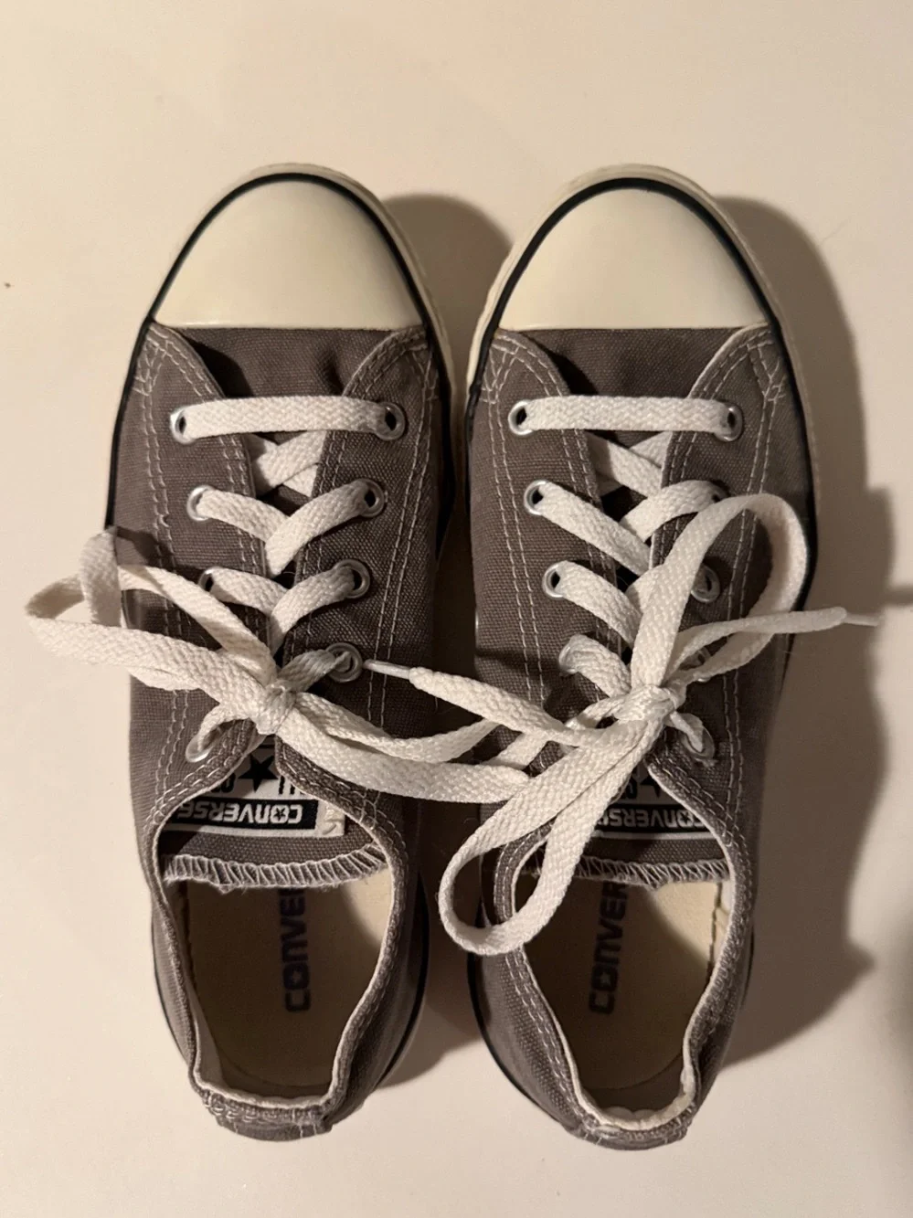 Converse Kids Low-Top Canvas Sneakers in Gray